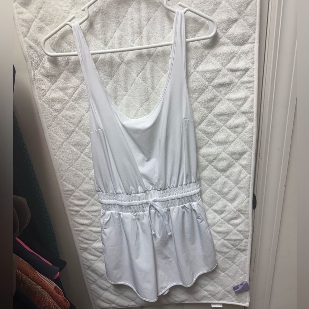 Abercrombie & Fitch White Women's Chemise